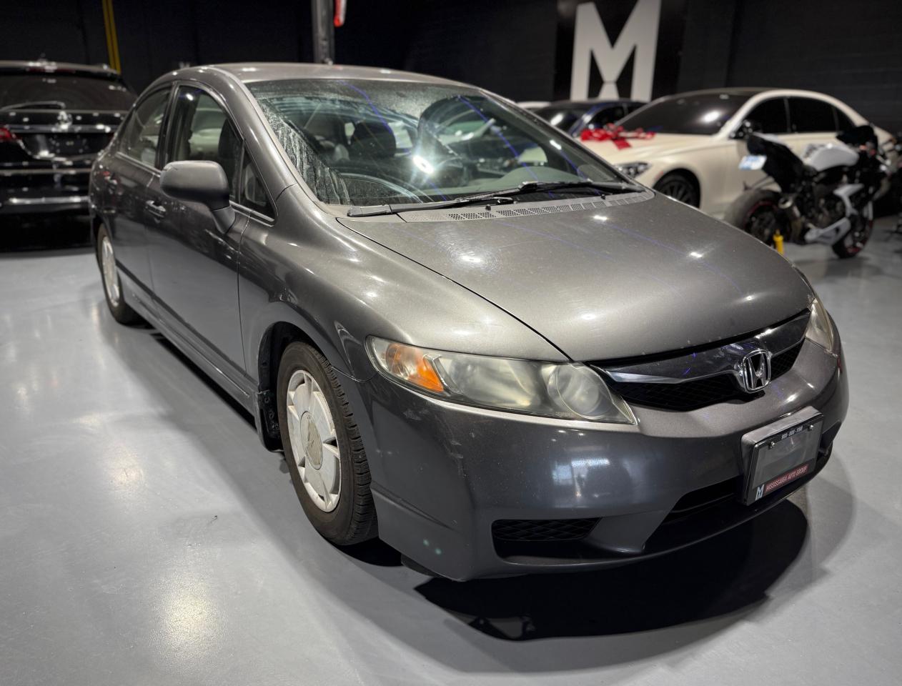 2011 Honda Civic DX-G - Photo #3