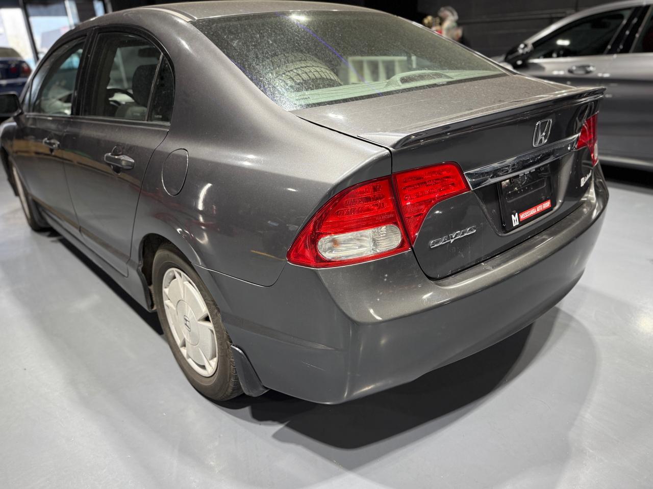 2011 Honda Civic DX-G - Photo #7