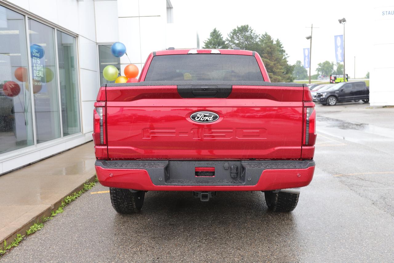 2025 Ford F-150 XLT 4WD SuperCrew 5.5' Box Photo4