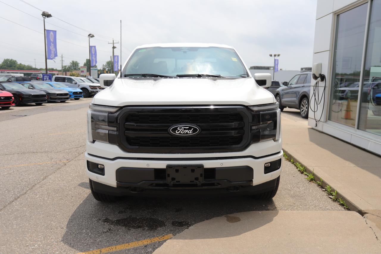 2025 Ford F-150 Lariat 4WD SuperCrew 5.5' Box Photo5