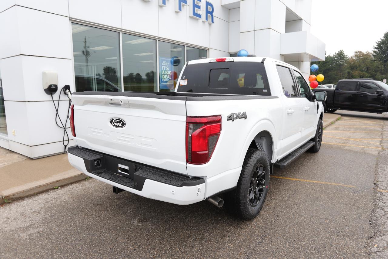 2025 Ford F-150 XLT 4WD SuperCrew 5.5' Box Photo5