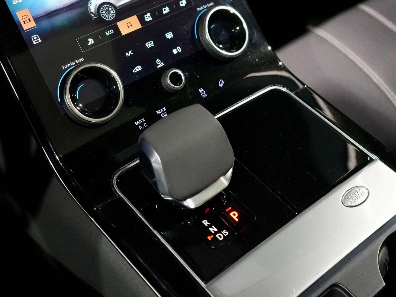 2021 Land Rover Range Rover Velar P340 S| PANO|MERIDIAN|360CAM| DRIVE ASSIST|CARPLAY Photo