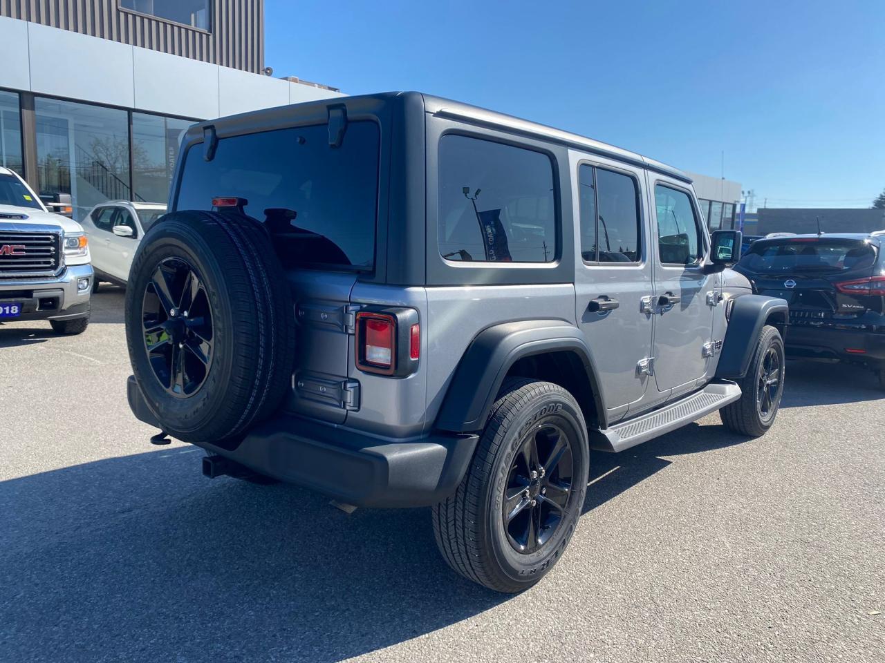 2019 Jeep Wrangler Sport 4x4 ~Heated Seats + Wheel ~Bluetooth ~Camera Photo2
