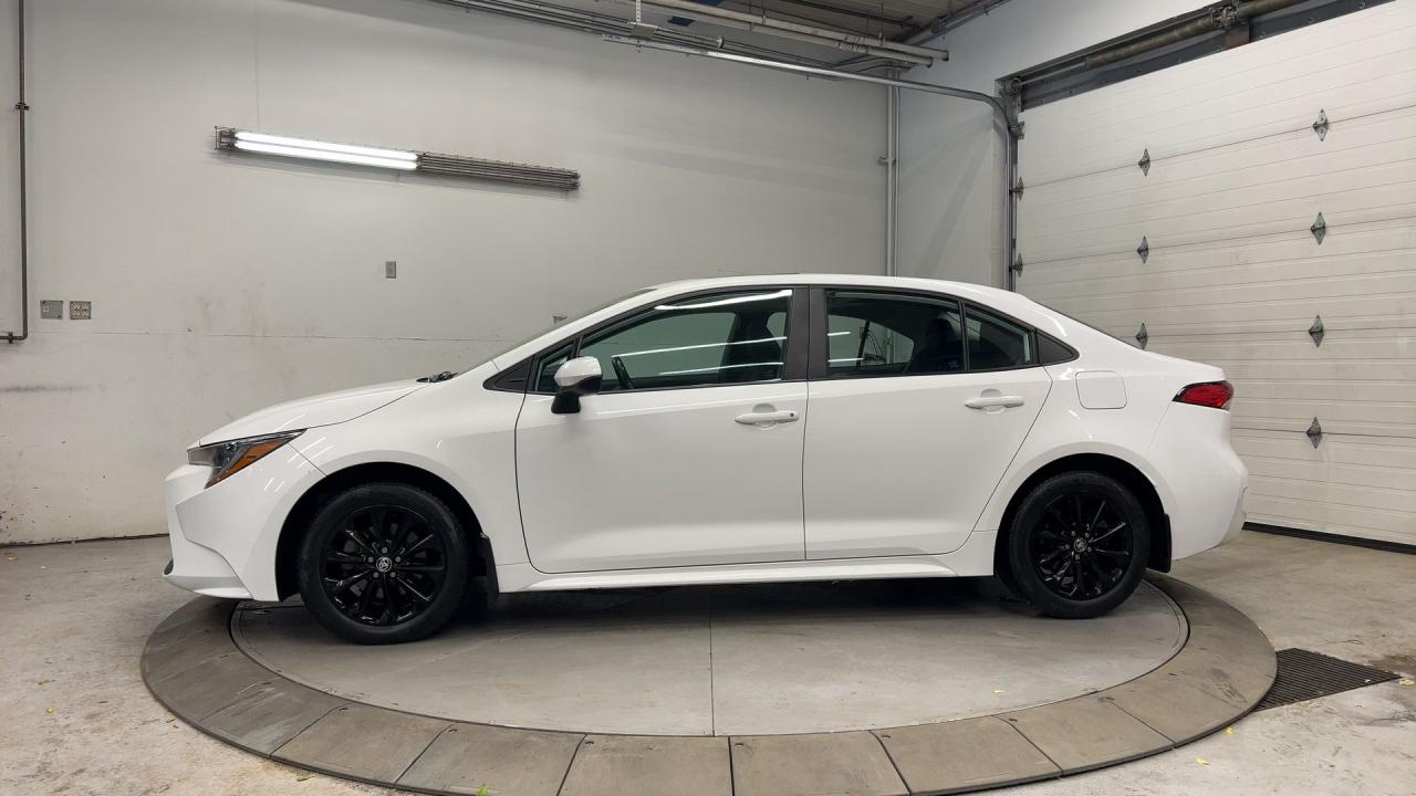 2022 Toyota Corolla LE UPGRADE| SUNROOF| HTD SEATS| CARPLAY| ALLOYS Photo4