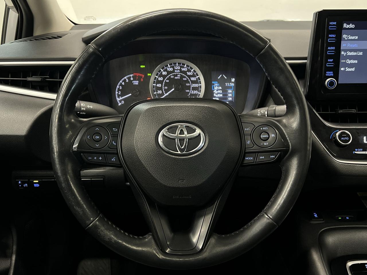 2022 Toyota Corolla LE UPGRADE|HTD SEATS|SUNROOF|CARPLAY|16IN ALLOYS Photo
