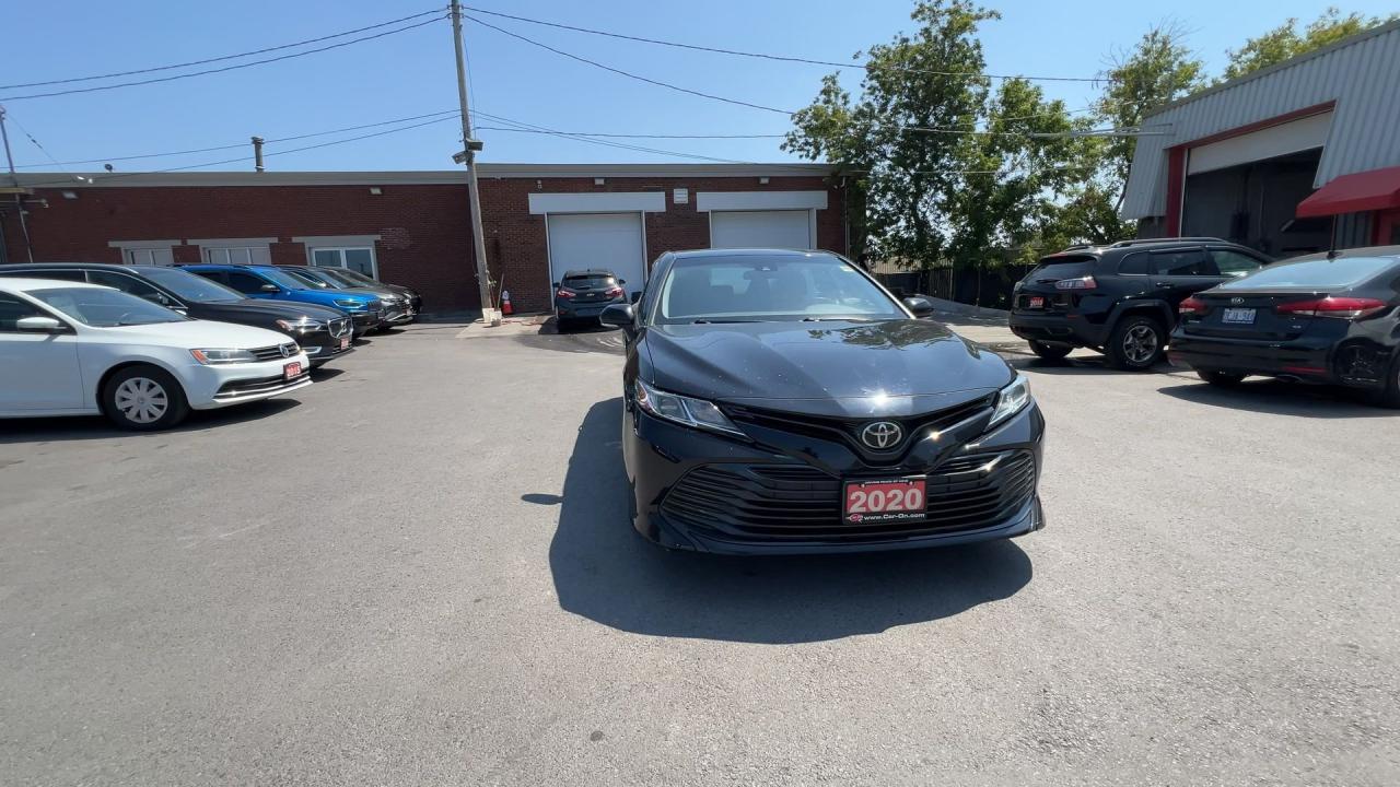 2020 Toyota Camry AWD | HEATED SEATS | CARPLAY | REAR CAM Photo2