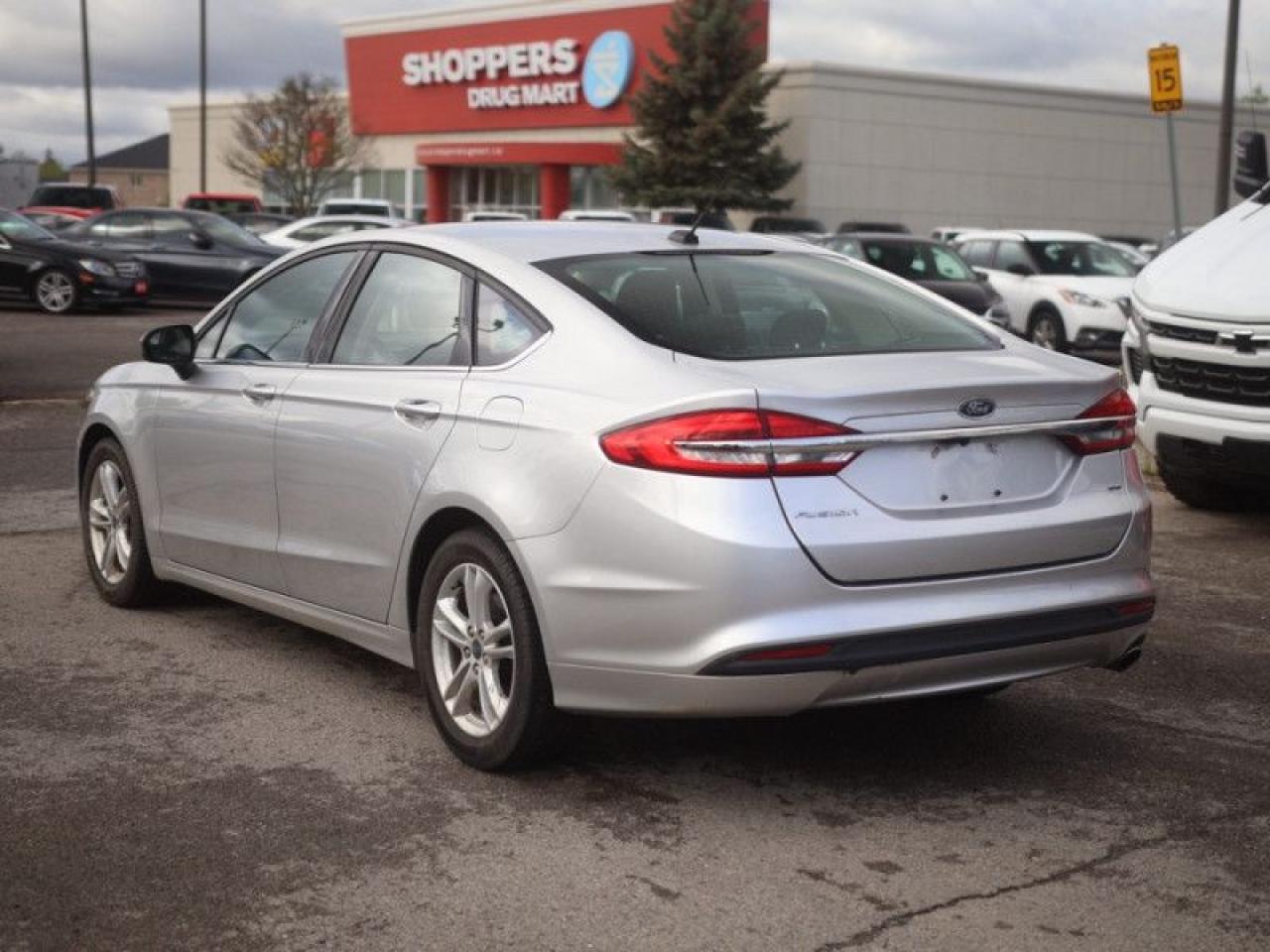 2018 Ford Fusion SE AWD  **NO ACCIDENTS - 1 OWNER** Photo2