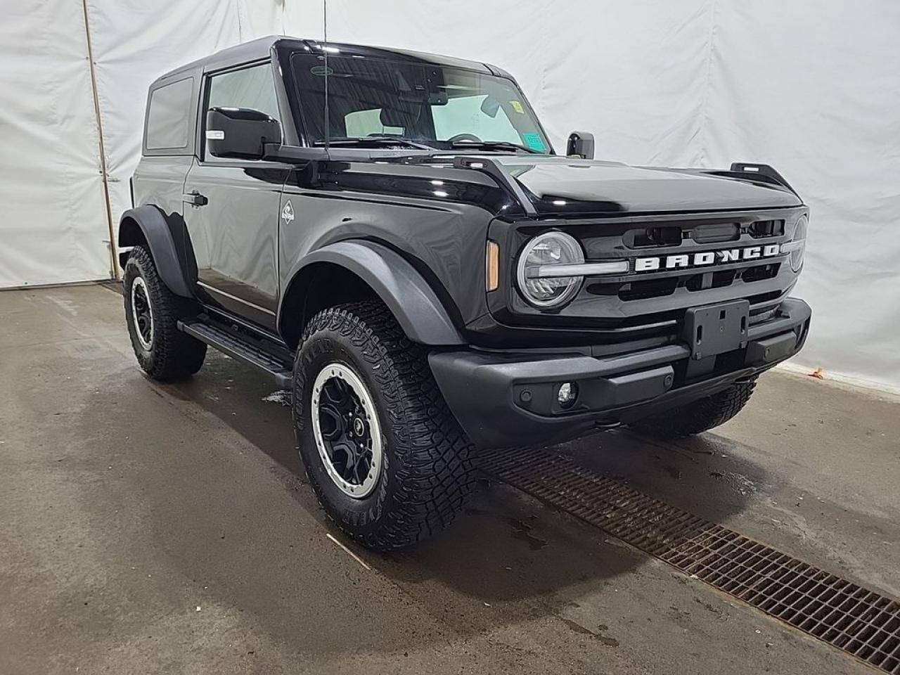 2023 Ford Bronco Outer Banks Photo5