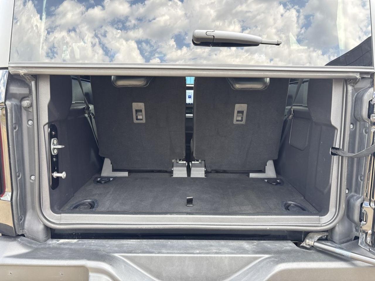 2023 Ford Bronco Outer Banks Photo5