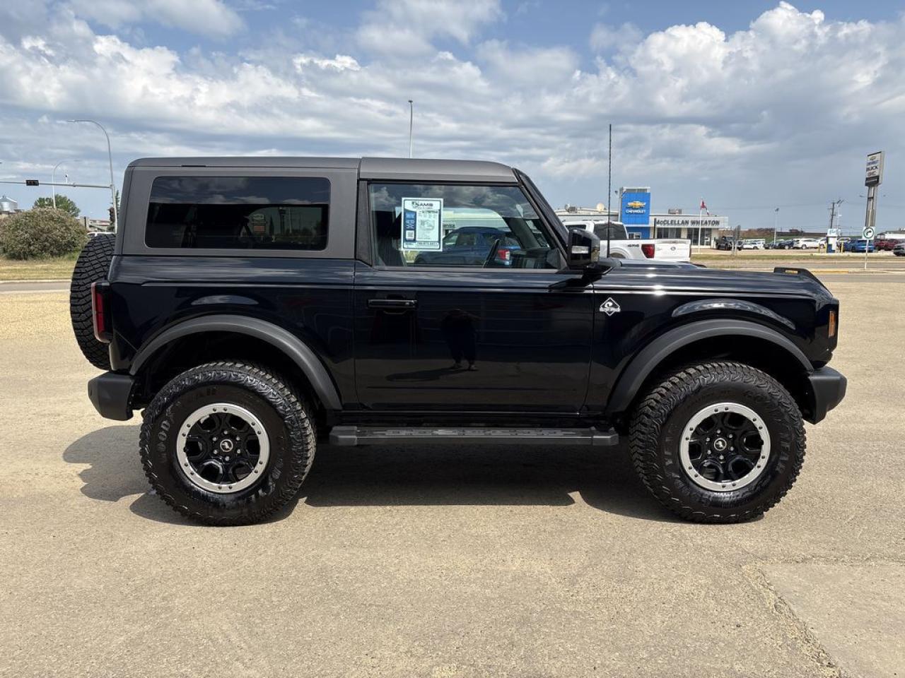 2023 Ford Bronco Outer Banks Photo5
