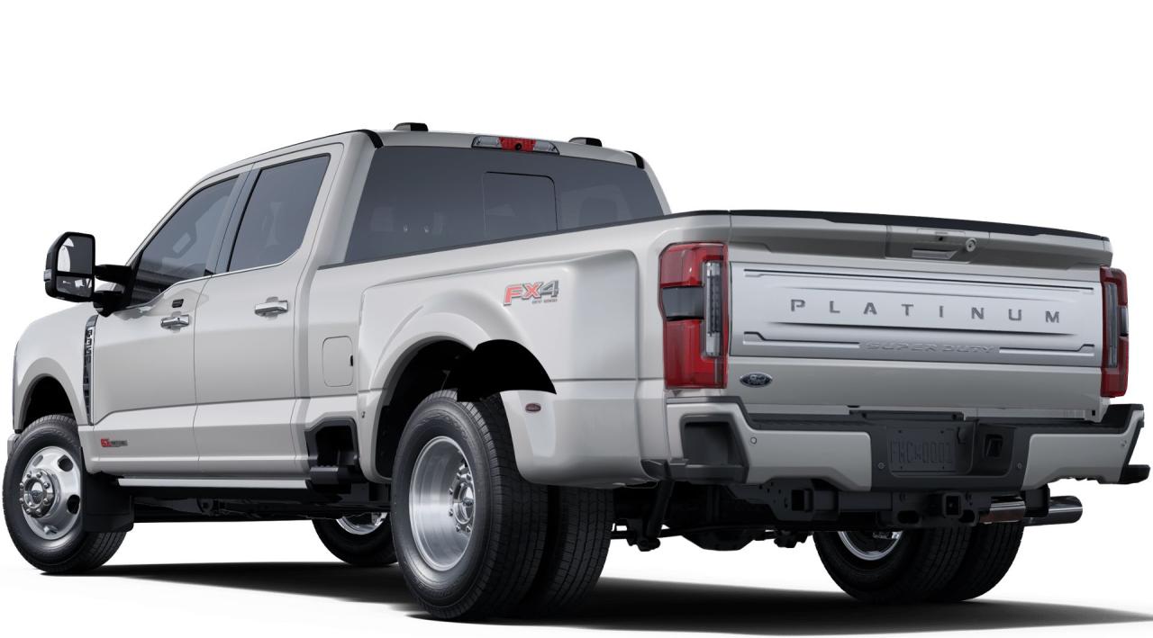 2025 Ford SUPERDUTY F-350® Platinum® Photo5