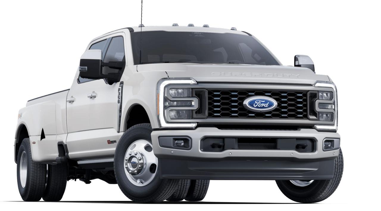 2025 Ford SUPERDUTY F-350® Platinum® Photo3