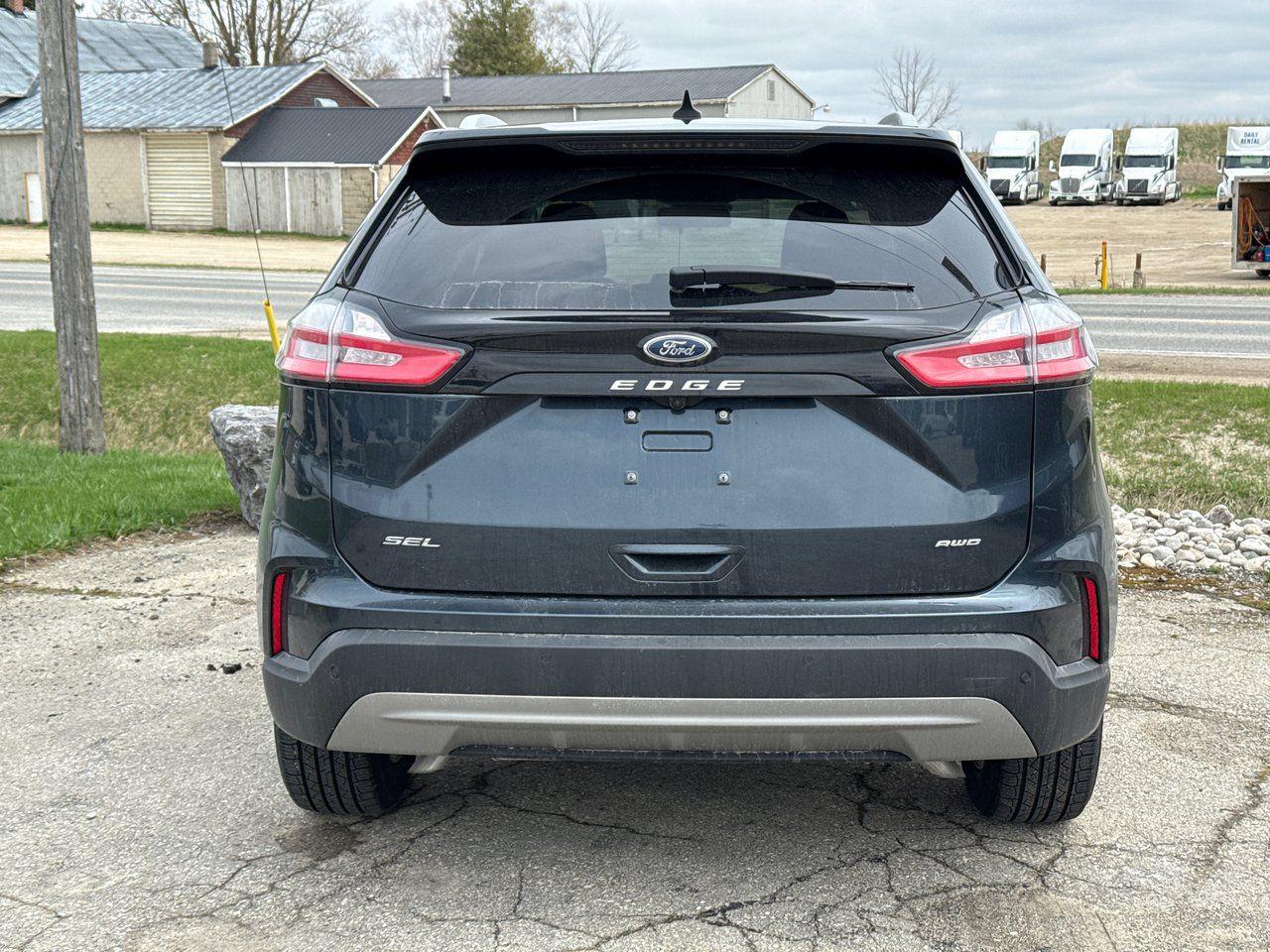 2024 Ford Edge SEL - Photo #10