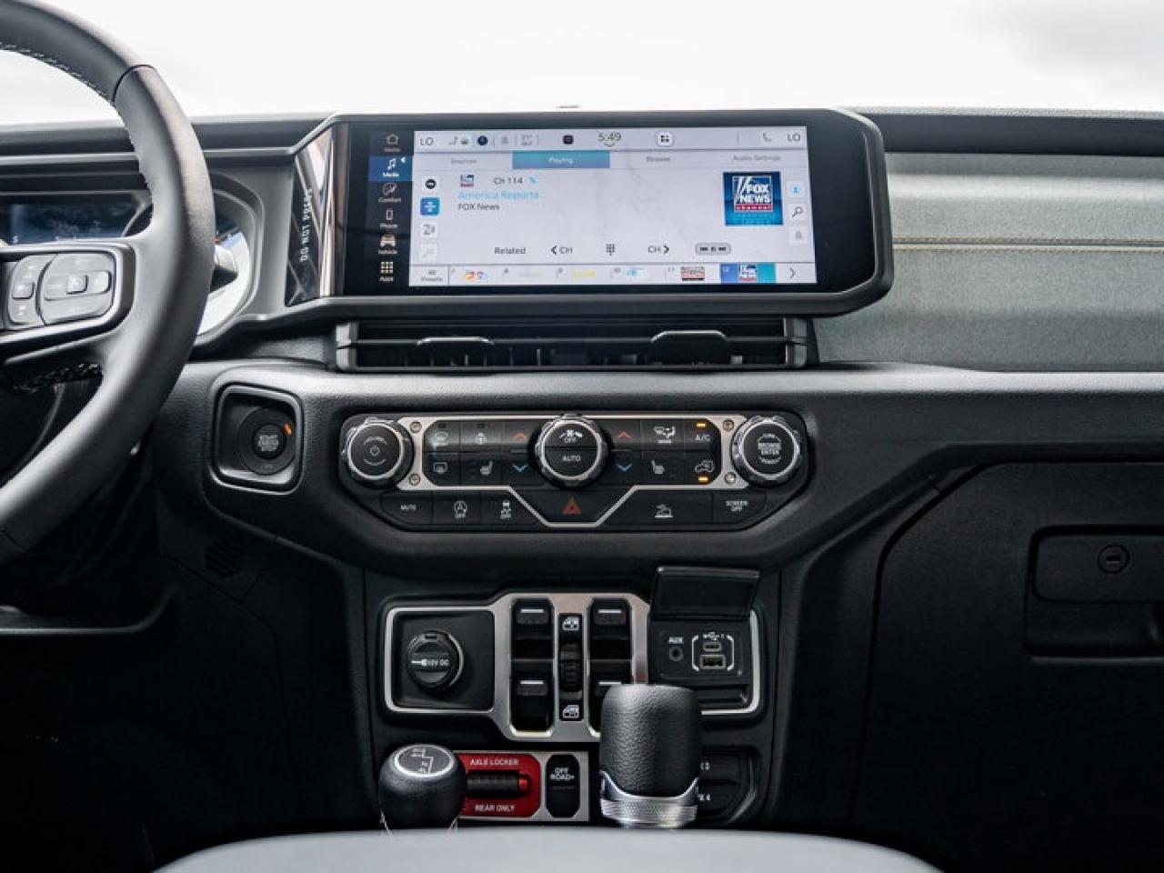 2025 Jeep Wrangler Willys Photo