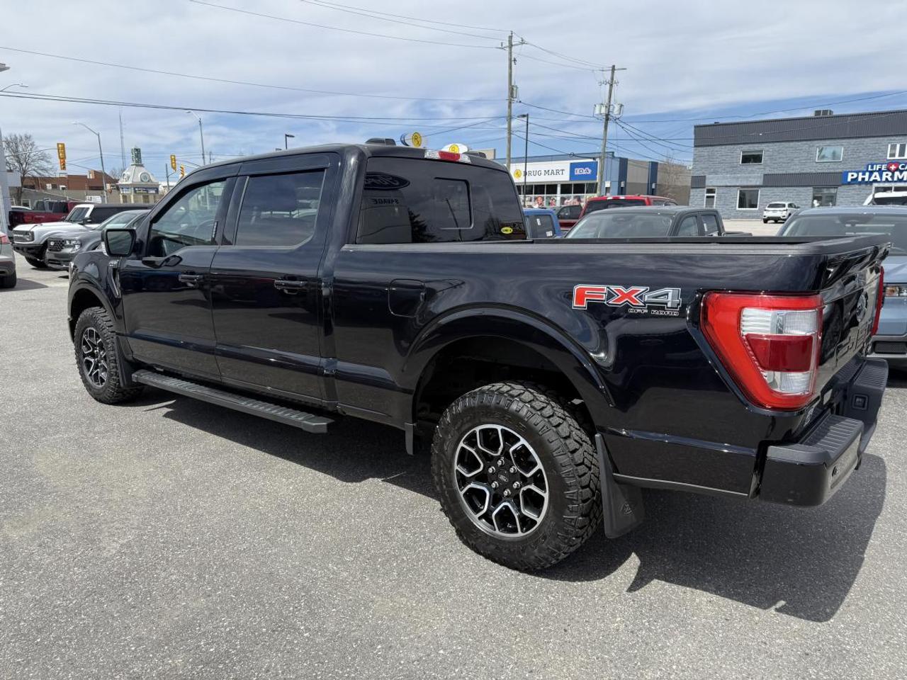 2022 Ford F-150 Lariat 4WD SuperCrew 6.5' Box Photo