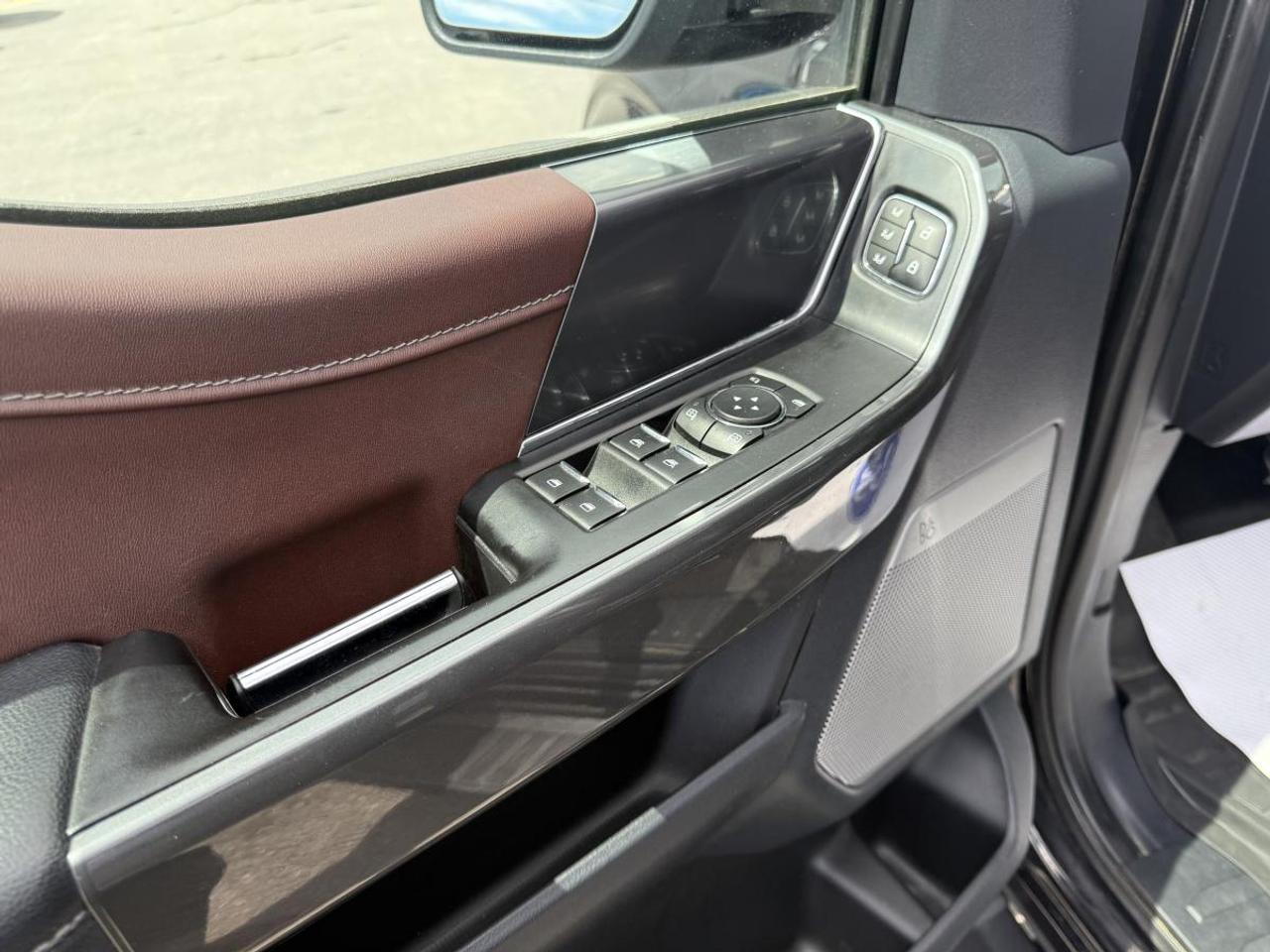 2022 Ford F-150 Lariat 4WD SuperCrew 6.5' Box Photo