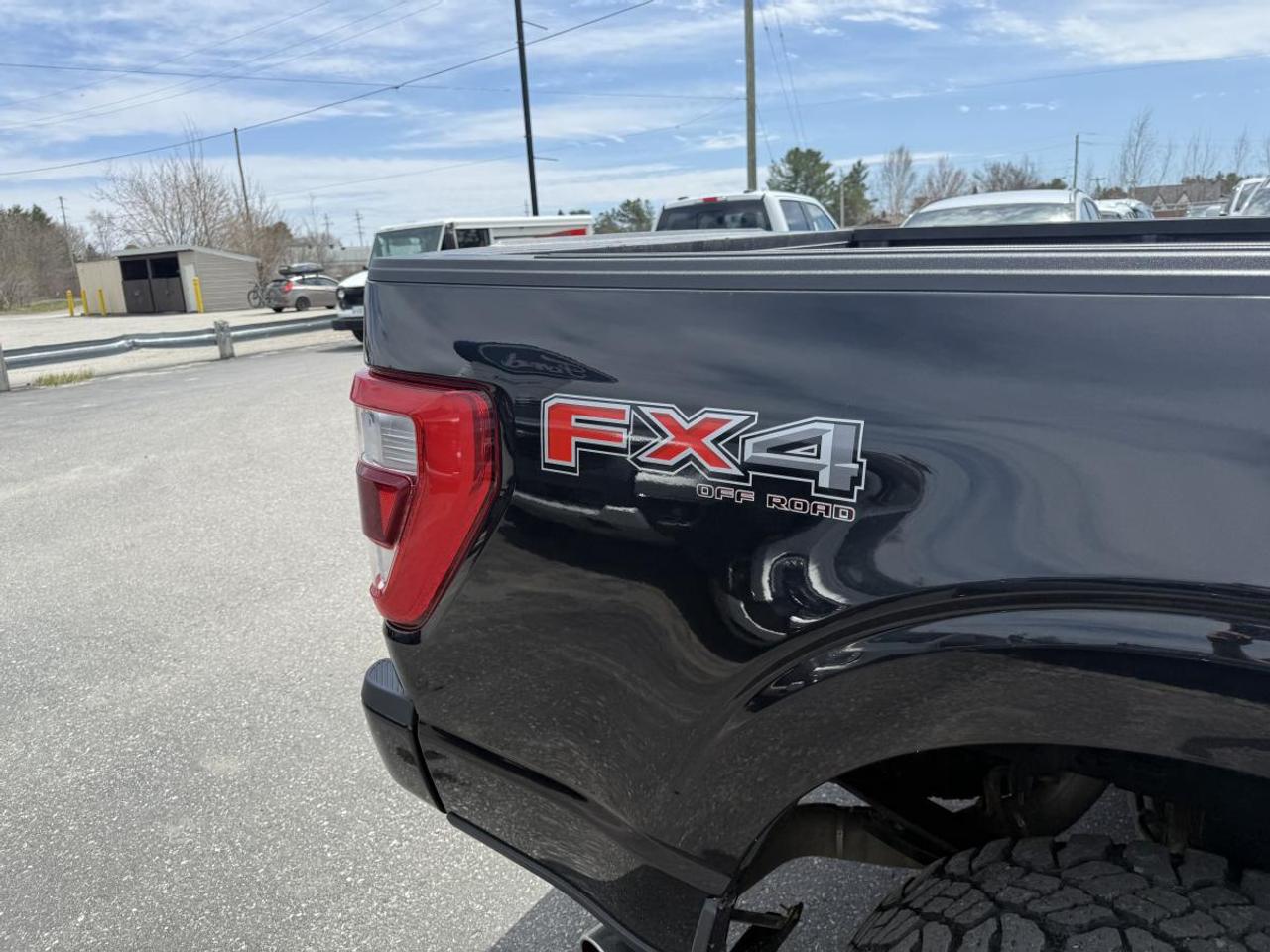 2022 Ford F-150 Lariat 4WD SuperCrew 6.5' Box Photo