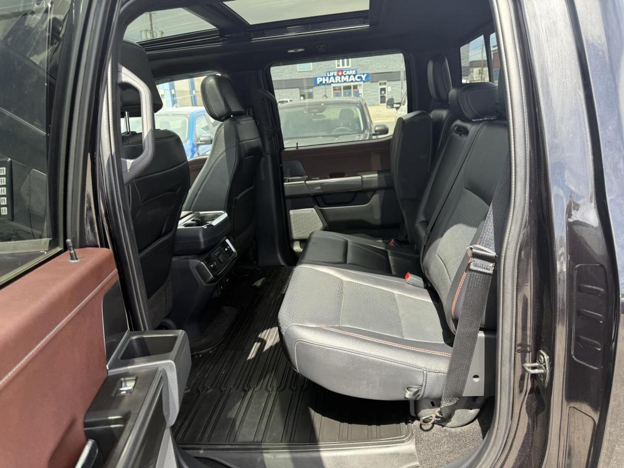 2022 Ford F-150 Lariat 4WD SuperCrew 6.5' Box Photo