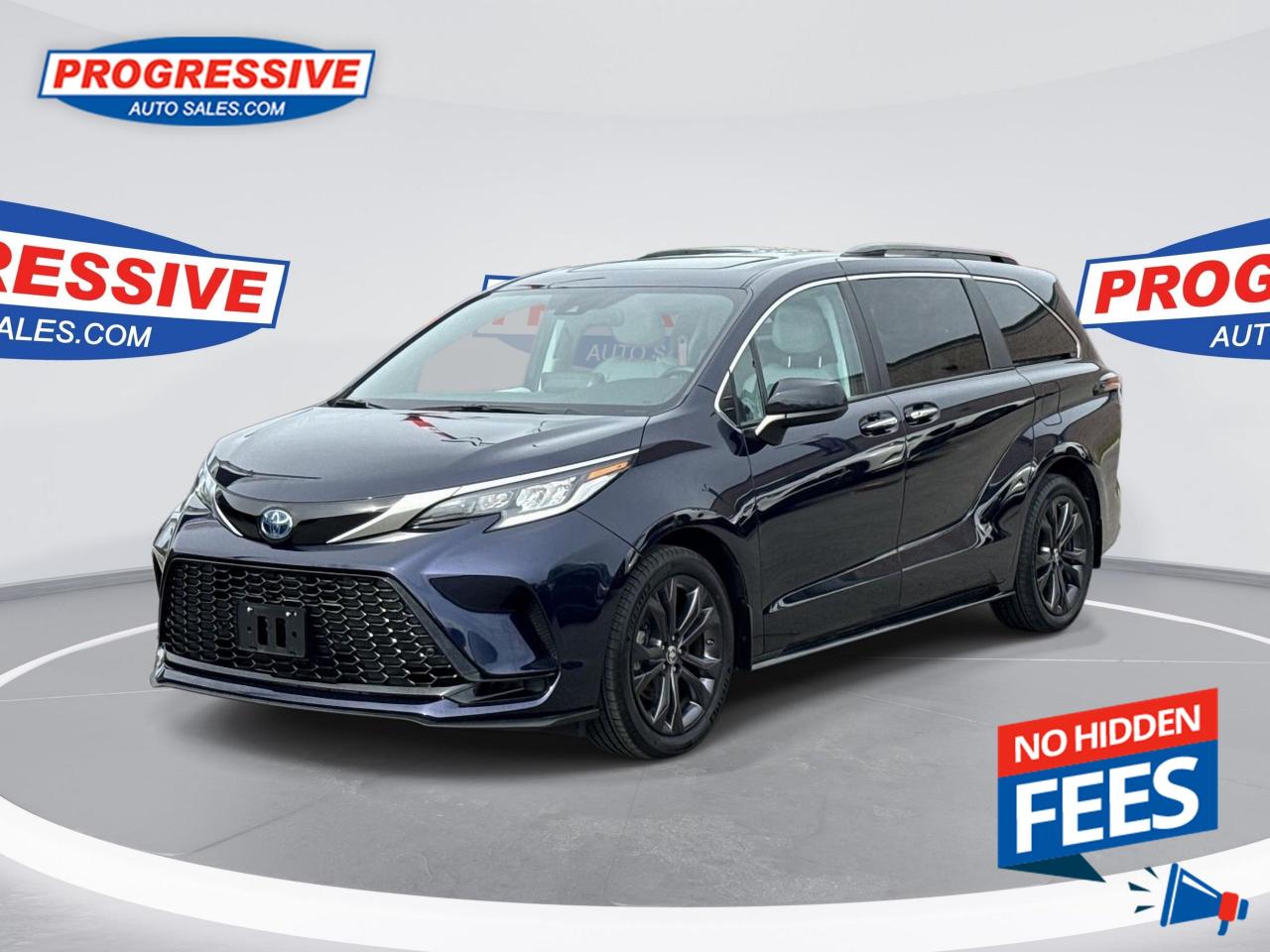 Used 2022 Toyota Sienna XSE 7-Passenger - Sunroof for sale in Sarnia, ON