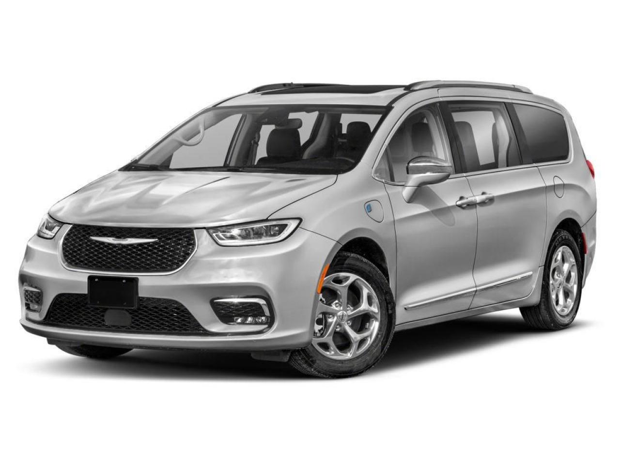 Used 2023 Chrysler Pacifica Hybrid Limited for sale in Surrey, BC