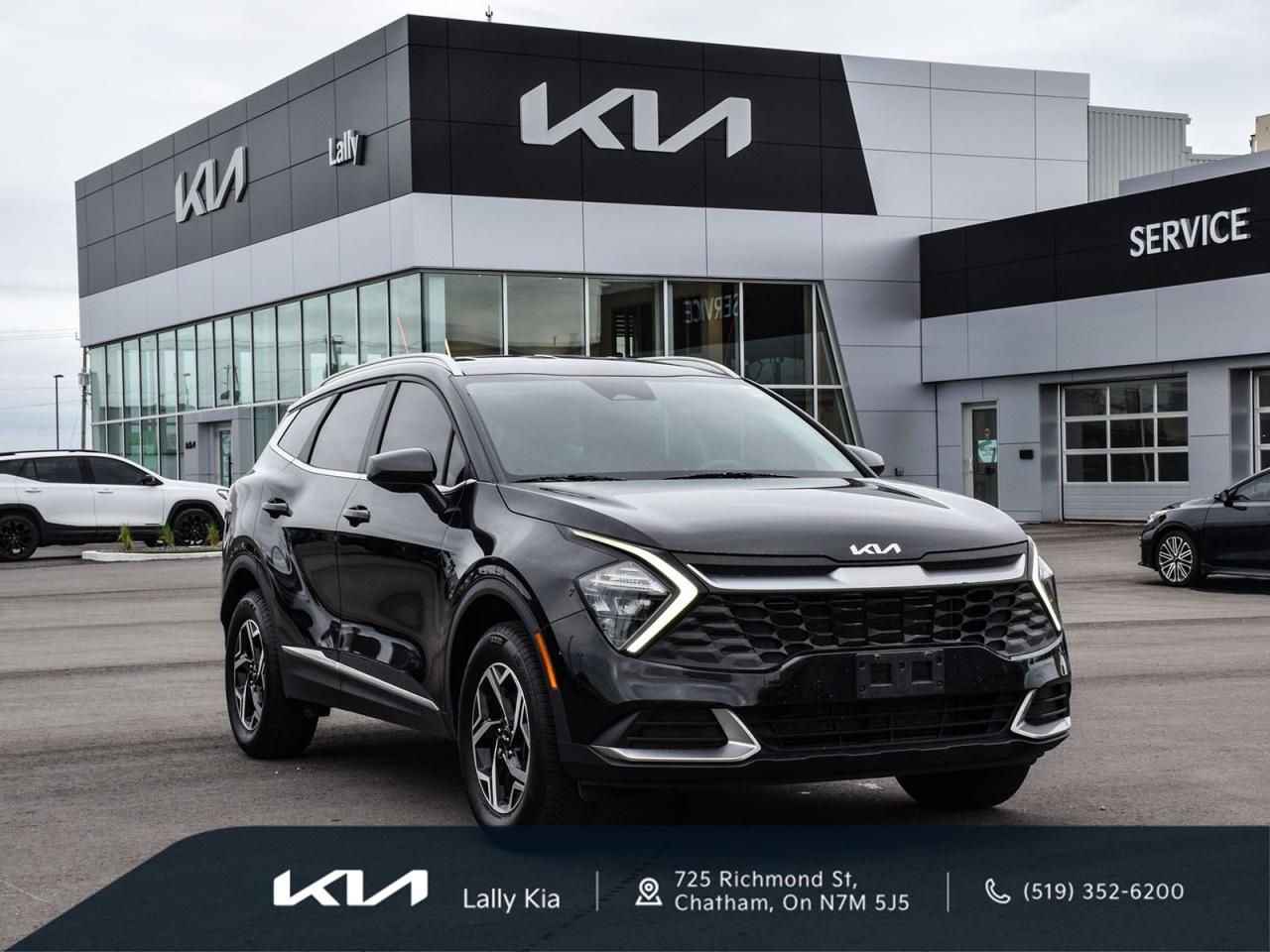 Used 2023 Kia Sportage LX Local Trade | AWD | Cloth Heated Seats for sale in Chatham, ON