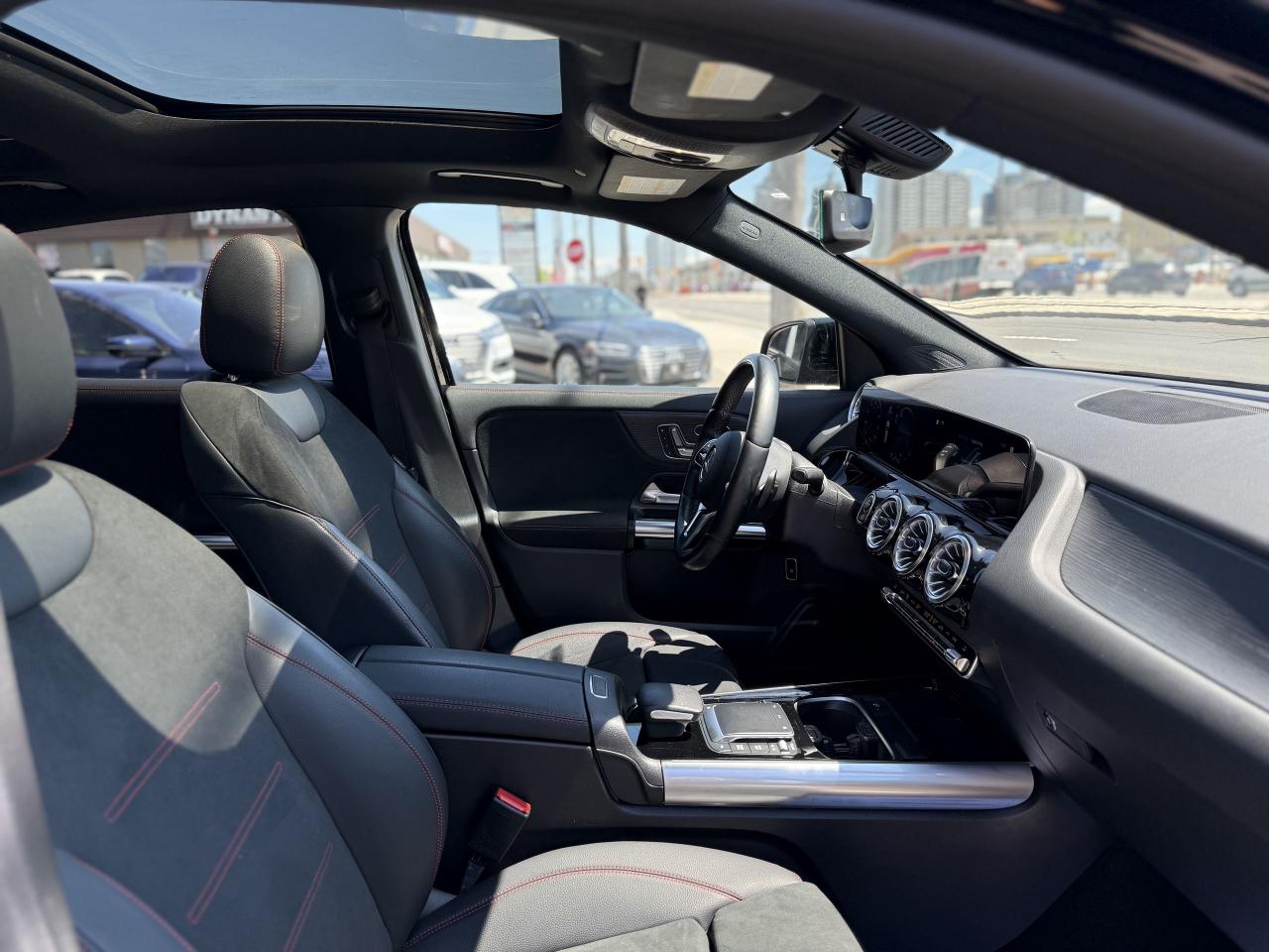 2023 Mercedes-Benz GLA //AMG SPORT | PANO | CARPLAY | - Photo #31