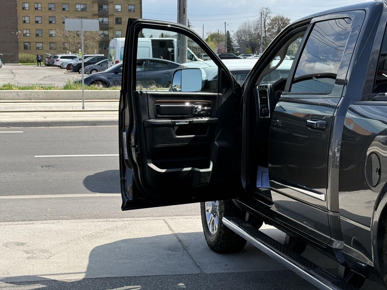 2015 RAM 2500 LARAMIE | ALPINE | LOADED - Photo #15