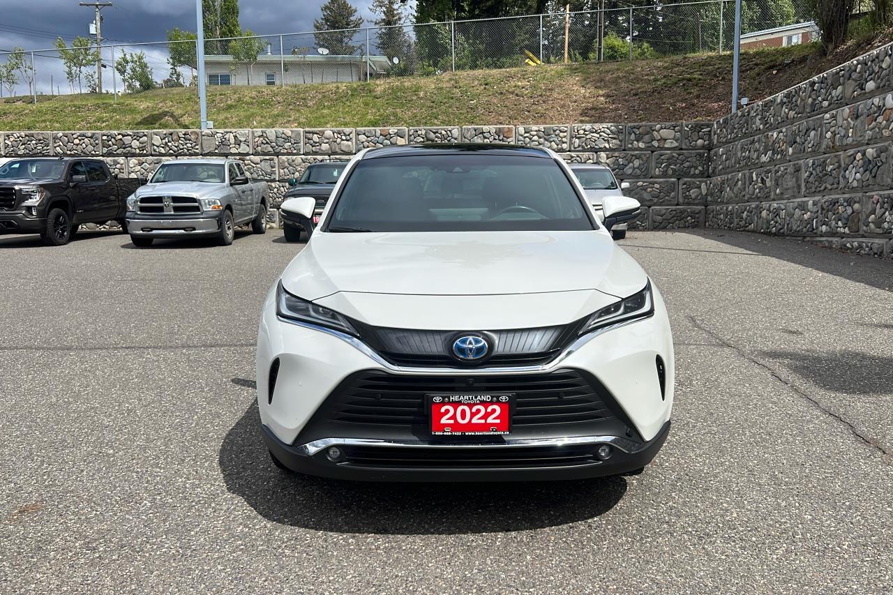 2022 Toyota Venza Hybrid Limited Photo1