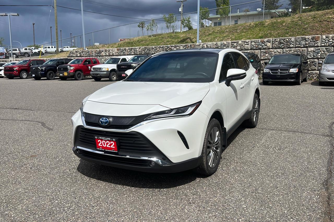 2022 Toyota Venza Hybrid Limited Photo2