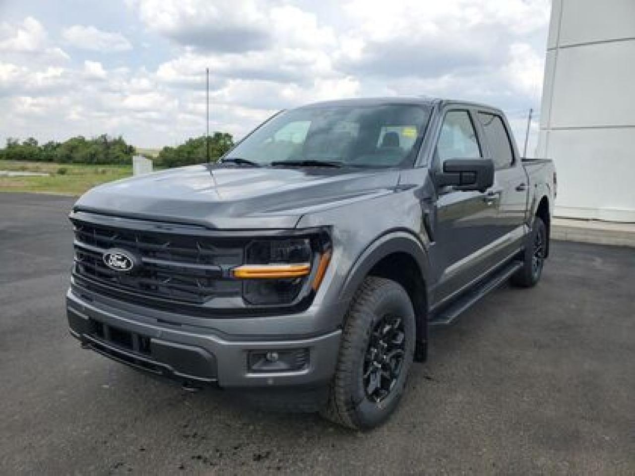 New 2025 Ford F-150 XLT W/ REAR VIEW CAMERA for sale in Moose Jaw, SK