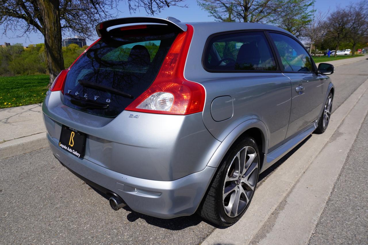 2009 Volvo C30 R-DESIGN / MANUAL / SUPER FUN DRIVERS CAR / 2.4i Photo3