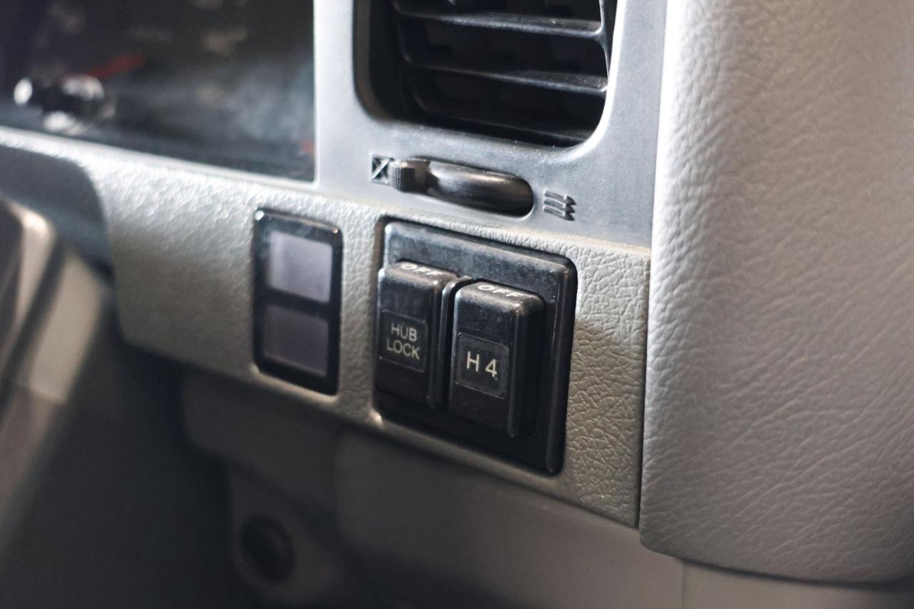 1995 Toyota Land Cruiser PRADO SX AUTO - 3.0L TURBO DIESEL - Photo #25