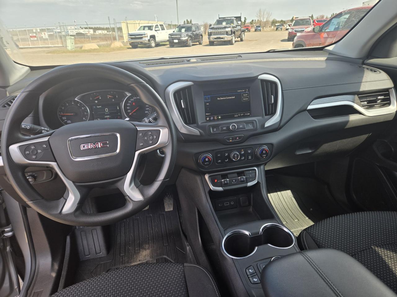 2024 GMC Terrain SLE - Photo #10