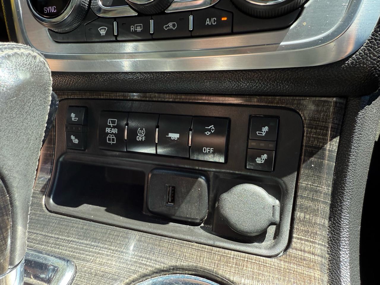 2016 GMC Acadia SLT - Photo #13