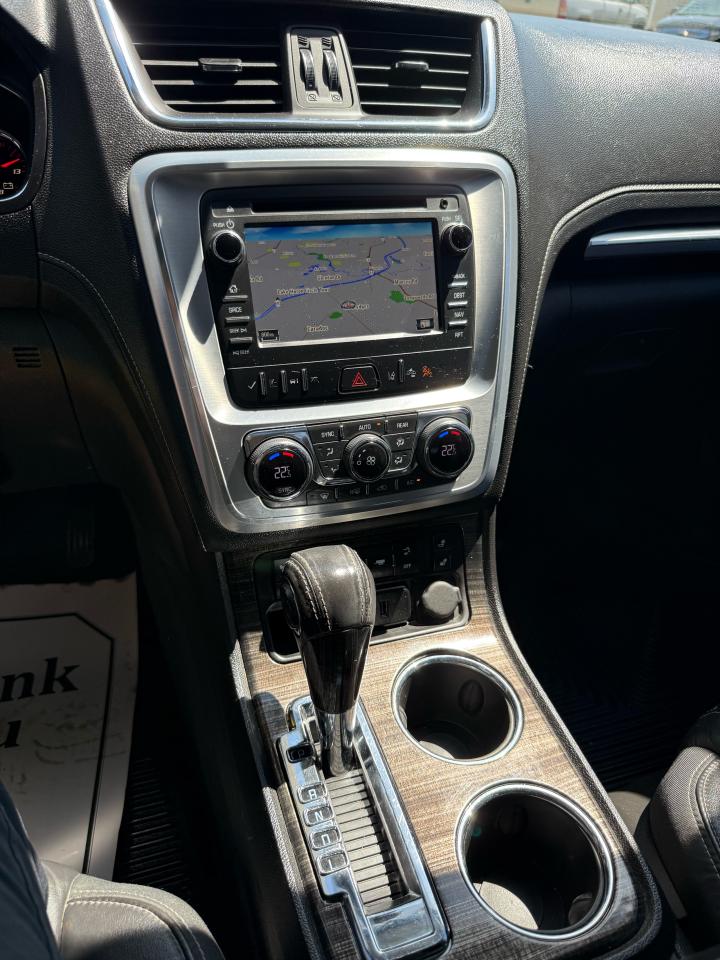 2016 GMC Acadia SLT - Photo #14