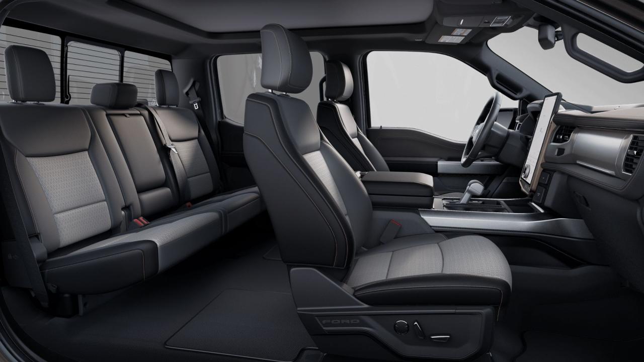 New 2025 Ford F-150 Lightning Lariat 4WD SuperCrew 5.5' Box for sale in New Westminster, BC