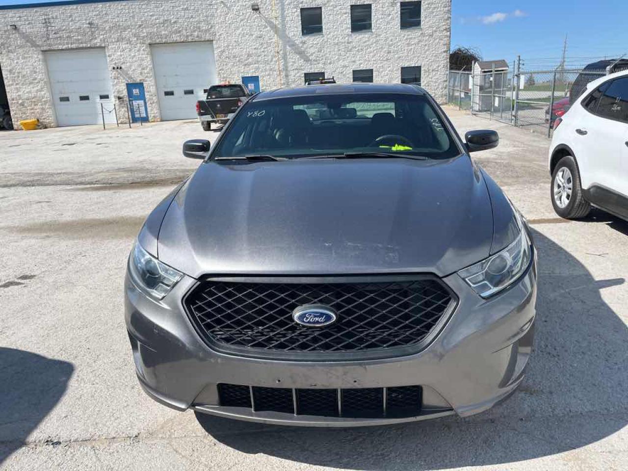 2016 Ford Taurus Police Inte - Photo #2