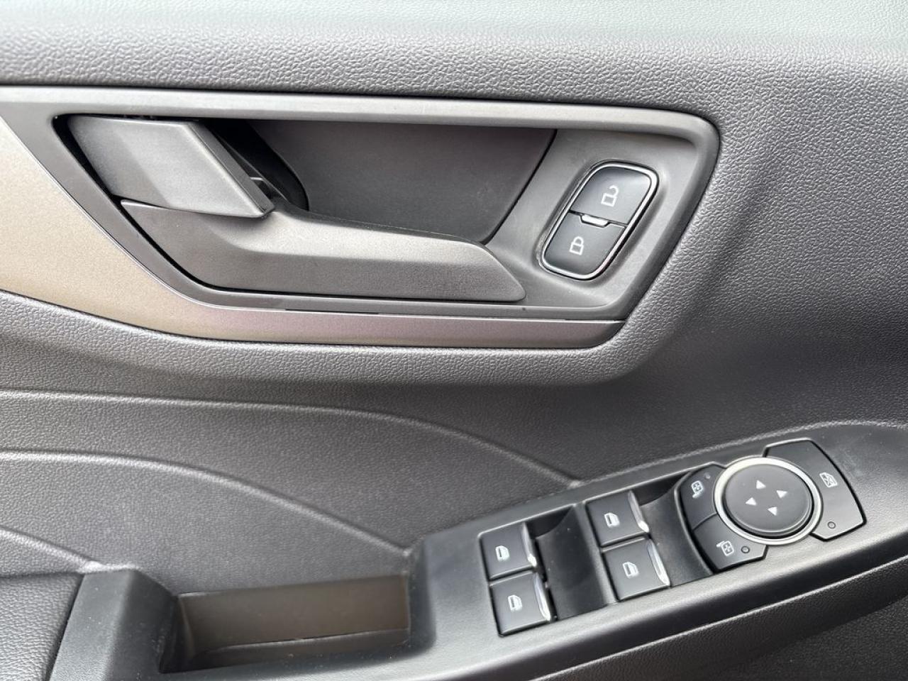 2025 Ford Escape ACTIVE 200A Photo4