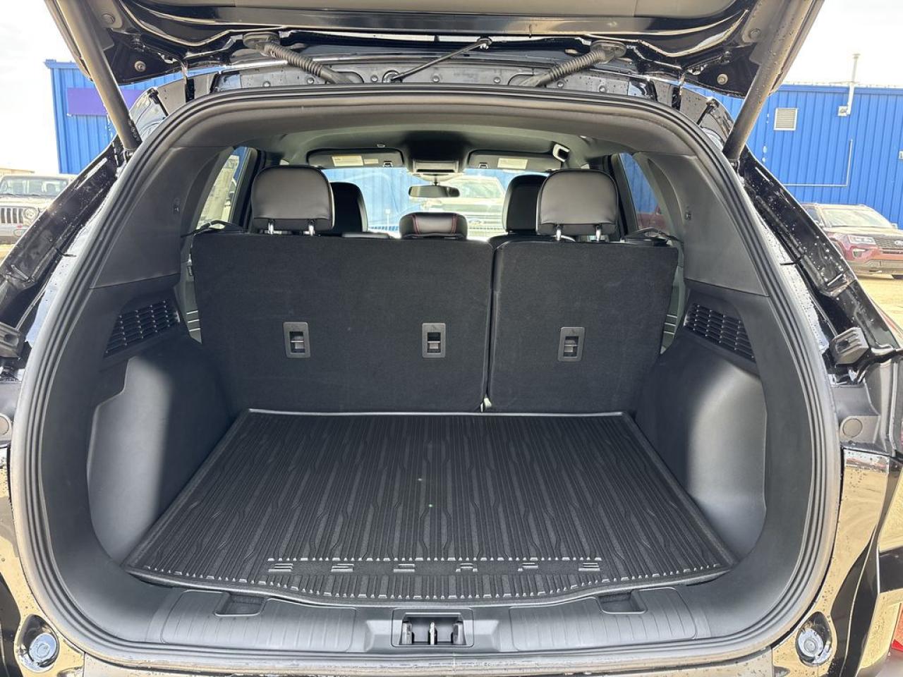 2025 Ford Escape 4DR ST LINE 300A Photo5