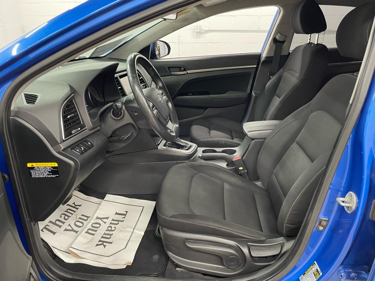 2017 Hyundai Elantra GL Photo26