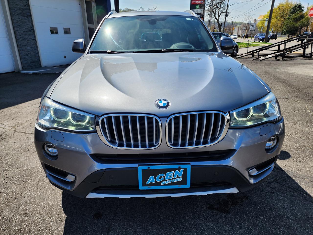 2016 BMW X3 x3 ONE OWNER- NO ACCIDENTS, LOW KM Photo