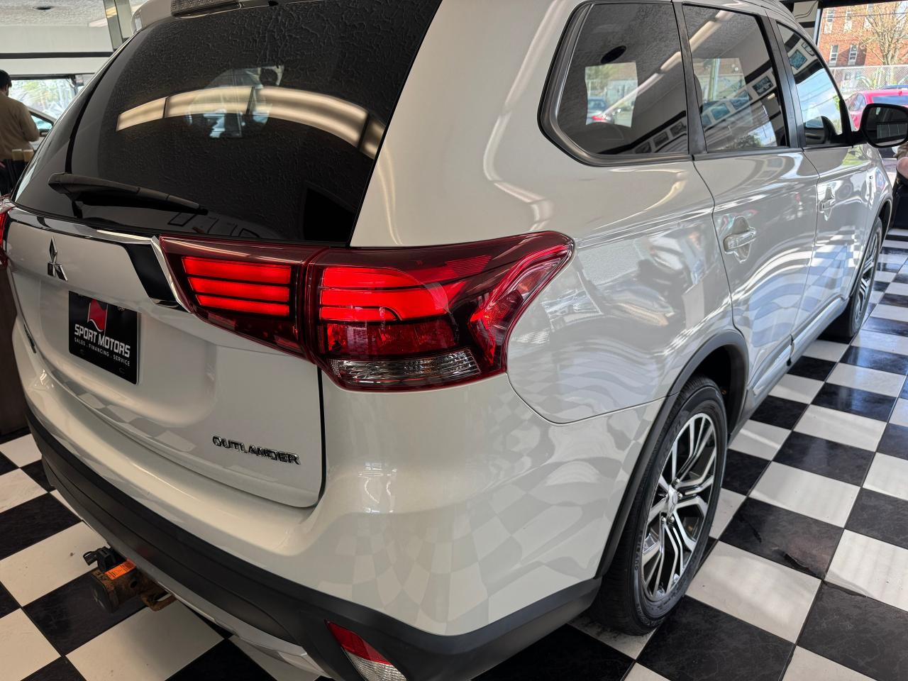 2016 Mitsubishi Outlander AWC SE 7 Passenger+Camera+ONE OWNER+CLEAN CARFAX Photo37