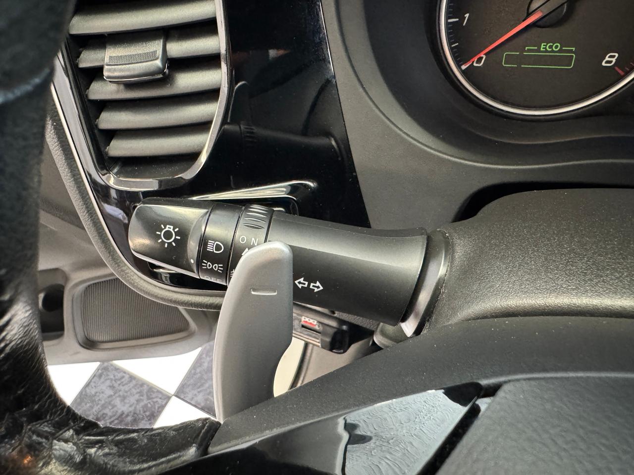 2016 Mitsubishi Outlander AWC SE 7 Passenger+Camera+ONE OWNER+CLEAN CARFAX Photo42