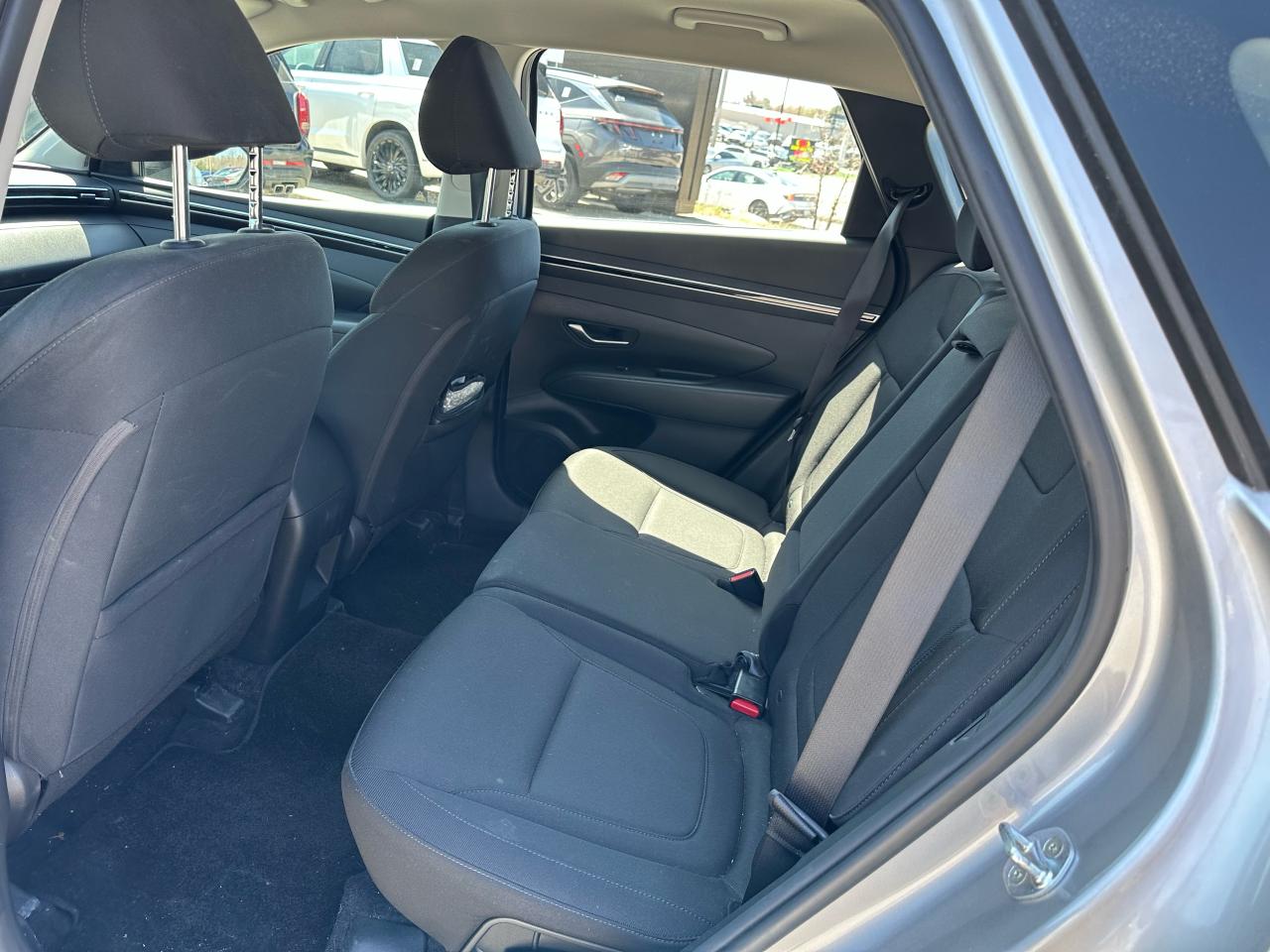 2022 Hyundai Tucson Essential Photo9