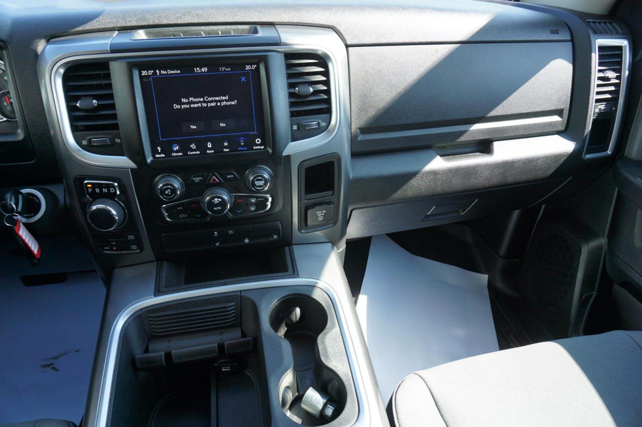 2021 RAM 1500 Classic V6 SLT CREW 4WD CERTIFIED *ACCIDENT FREE* CAMERA NAV BLUETOOTH HEATED SEATS CRUISE ALLOYS - Photo #12