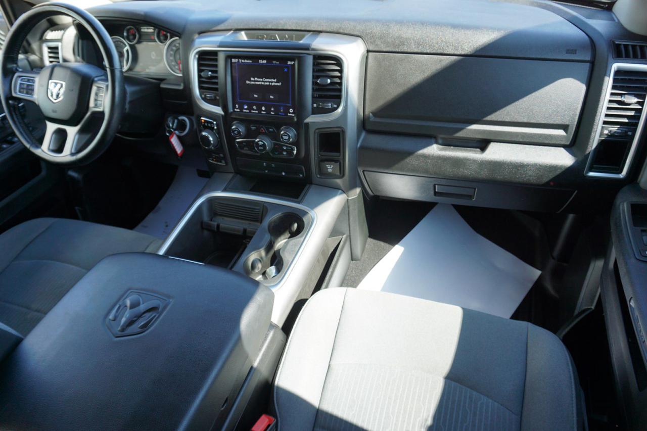 2021 RAM 1500 Classic V6 SLT CREW 4WD CERTIFIED *ACCIDENT FREE* CAMERA NAV BLUETOOTH HEATED SEATS CRUISE ALLOYS - Photo #13