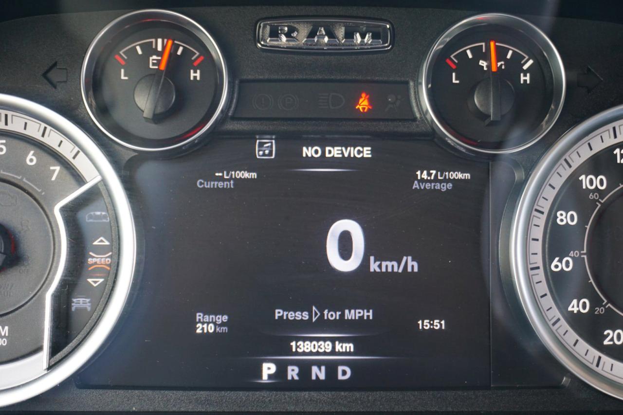 2021 RAM 1500 Classic V6 SLT CREW 4WD CERTIFIED *ACCIDENT FREE* CAMERA NAV BLUETOOTH HEATED SEATS CRUISE ALLOYS - Photo #40