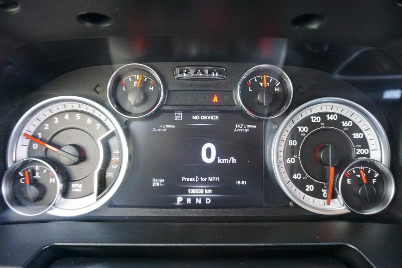 2021 RAM 1500 Classic V6 SLT CREW 4WD CERTIFIED *ACCIDENT FREE* CAMERA NAV BLUETOOTH HEATED SEATS CRUISE ALLOYS - Photo #41