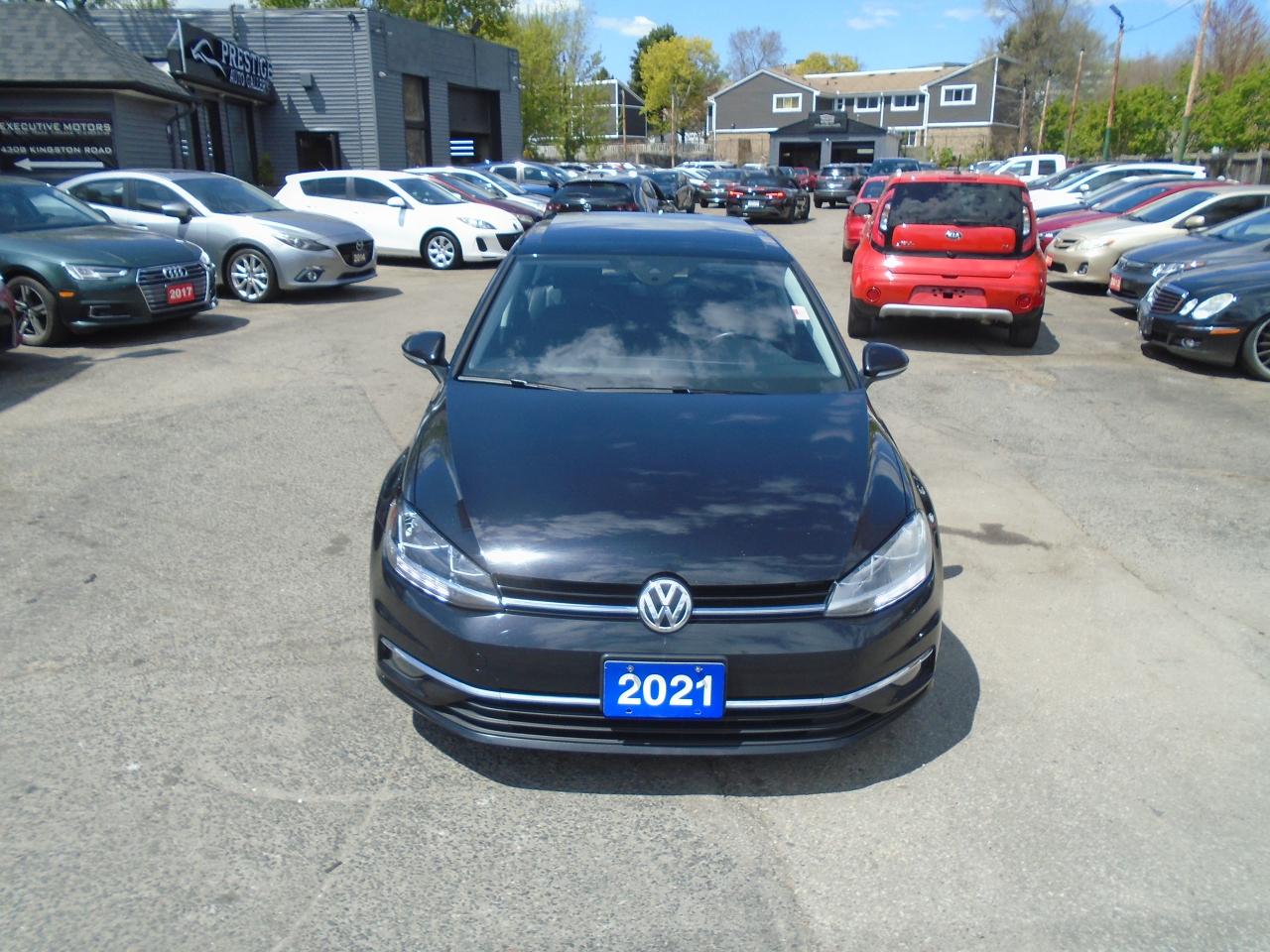 2021 Volkswagen Golf LOADED/ NO ACCIDENT/ REAR CAM / ROOF / NAVI / MINT - Photo #2