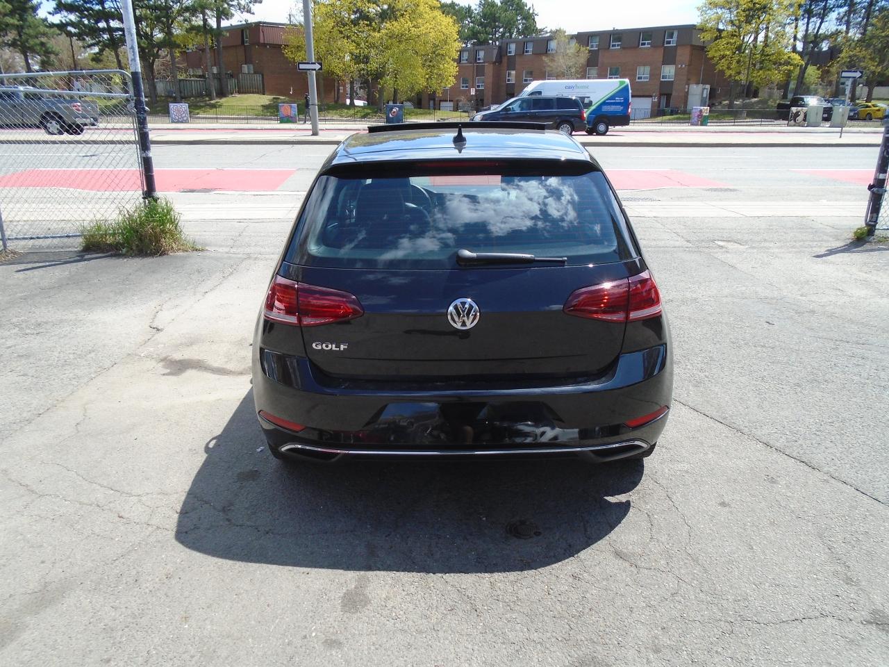 2021 Volkswagen Golf LOADED/ NO ACCIDENT/ REAR CAM / ROOF / NAVI / MINT - Photo #6